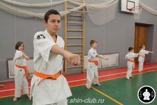тренировка Киокушинкай 2016 ударов (35)