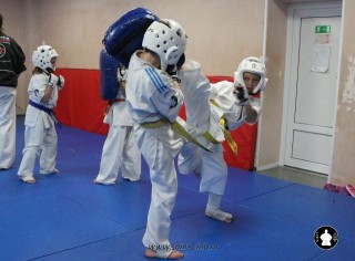 kekusinkay-karate-v-sportivnom-klube-sin-18